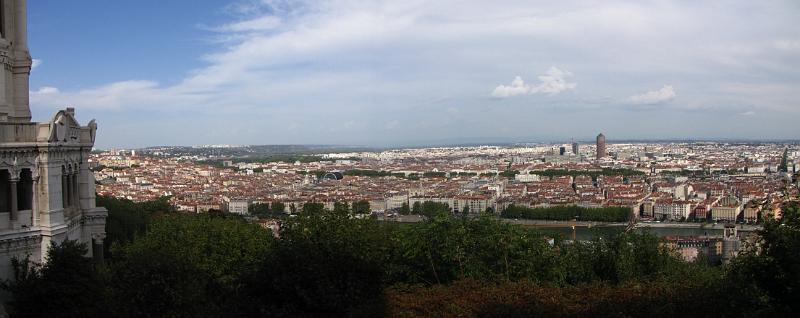 LYON_OVERLOOK_01