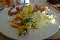  Complimentary buffet breakfast at Hilton Garden Inn in Plymouth.
