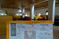  Lufthansa Business Class boarding pass, Lisbon Lounge