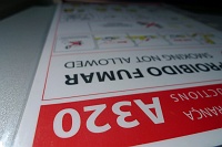  A320 safety card