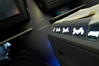  Controls, 757-200 BusinessFirst seat