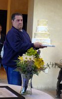  Wedding cake arrives