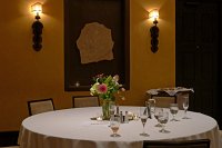  Table setting