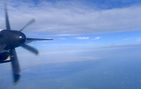  Q400 over Texas