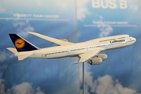  Lufthansa 747 model