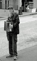  Accordionist