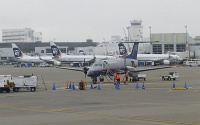  United and Alaska Airlines equipment at Seattle-Tacoma International Airport