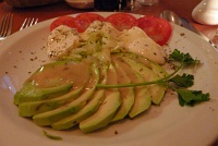  Insalata tre colori: avocado, mozzarella cheese & tomato salad