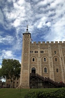  Tower of London