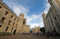 Tower of London
