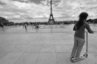 Scooter, Eiffel Tower