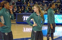  Baylor's Makenzie Robertson, daughter of coach Kim Mulkey