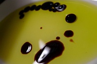  Olive oil with globules of balsamic vinegar at Al Dente