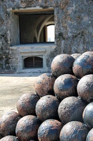  Cannonballs, Castillo de San Cristóbal