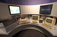  Altair 8800 and historic Apple computers