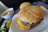  Cheeseburger, United 757-200