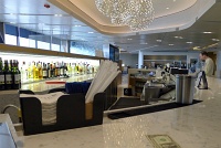  Bar, T-2 United Club at ORD