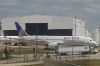  United 787, IAH