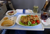  Grilled chicken with balsamic pasta salad, bread, tiramisu, and white wine - Executive Class, Air Canada CRJ-700