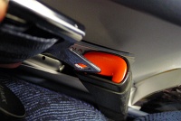  Car-style seatbelt buckle -  Executive First Class, Air Canada A330