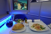  Appetizer and salad - Executive First Class, Air Canada A330