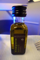  Balsamic vinaigrette - Executive First Class, Air Canada A330