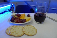  L'artisan oka, camembert and medium cheddar with crackers and Dow's Port (Portugal) - Executive First Class, Air Canada A330