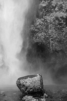  Multnomah Falls