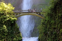  Multnomah Falls