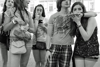  Escena de la juventud actual - Puerta del Sol, Madrid