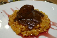  Carrillada iberica con risotto de trigo y caramelo de vino tinto (beef cheeks with wheat risotto and red wine caramel), Sevilla