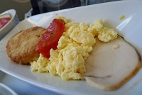  Scrambled eggs with tomato and potato cake, MAD-FRA