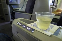  White wine, United Airlines 767-300