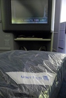  BusinessFirst blanket, United Airlines 767-300