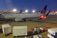  Idle 737 at IAH