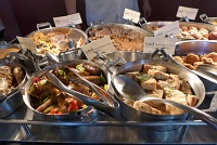  Universal Studios Hollywood VIP Experience buffet lunch