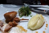  La caille: Caramelized free range quail served with mashed potatoes