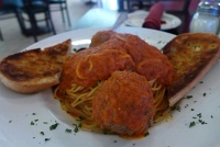  Roma Deli and Restaurant: Spaghetti meatballs with garlic bread