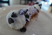  Roma Deli and Restaurant: Cannoli