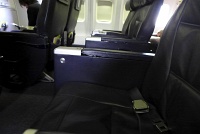  United Airlines First Class, 737-800