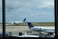  United 787-8 on the taxiway, Denver International Airport