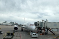  United 787-8, Denver International Airport