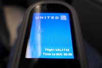  On-demand IFE system, United 787-8 Dreamliner
