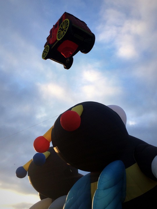 386